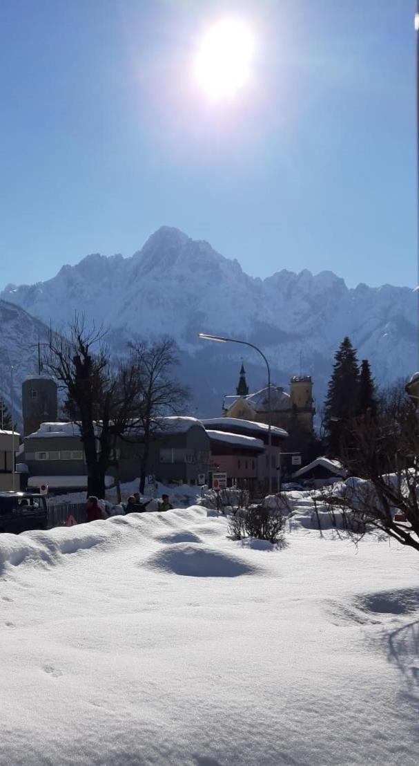 Dolomitenhotel Lienz Bagian luar foto