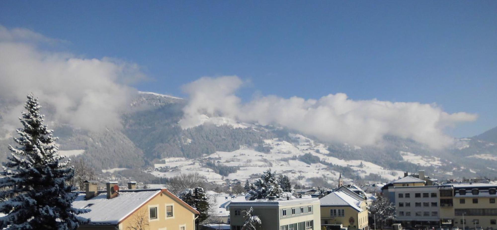 Dolomitenhotel Lienz Bagian luar foto